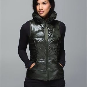 ❄Lululemon Fluffin Awesome Vest, gator green